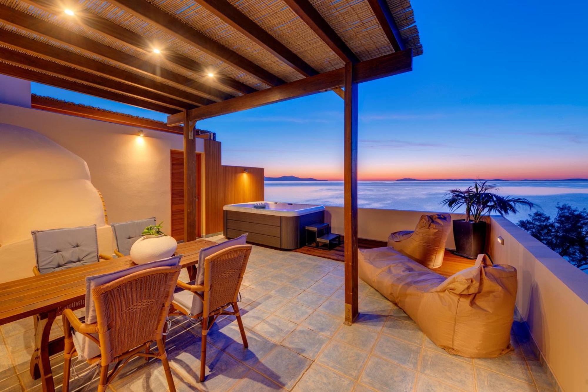 Lalari Beach Suites Vári Dış mekan fotoğraf