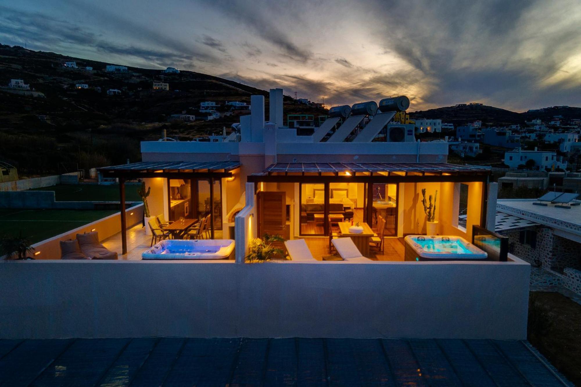 Lalari Beach Suites Vári Dış mekan fotoğraf