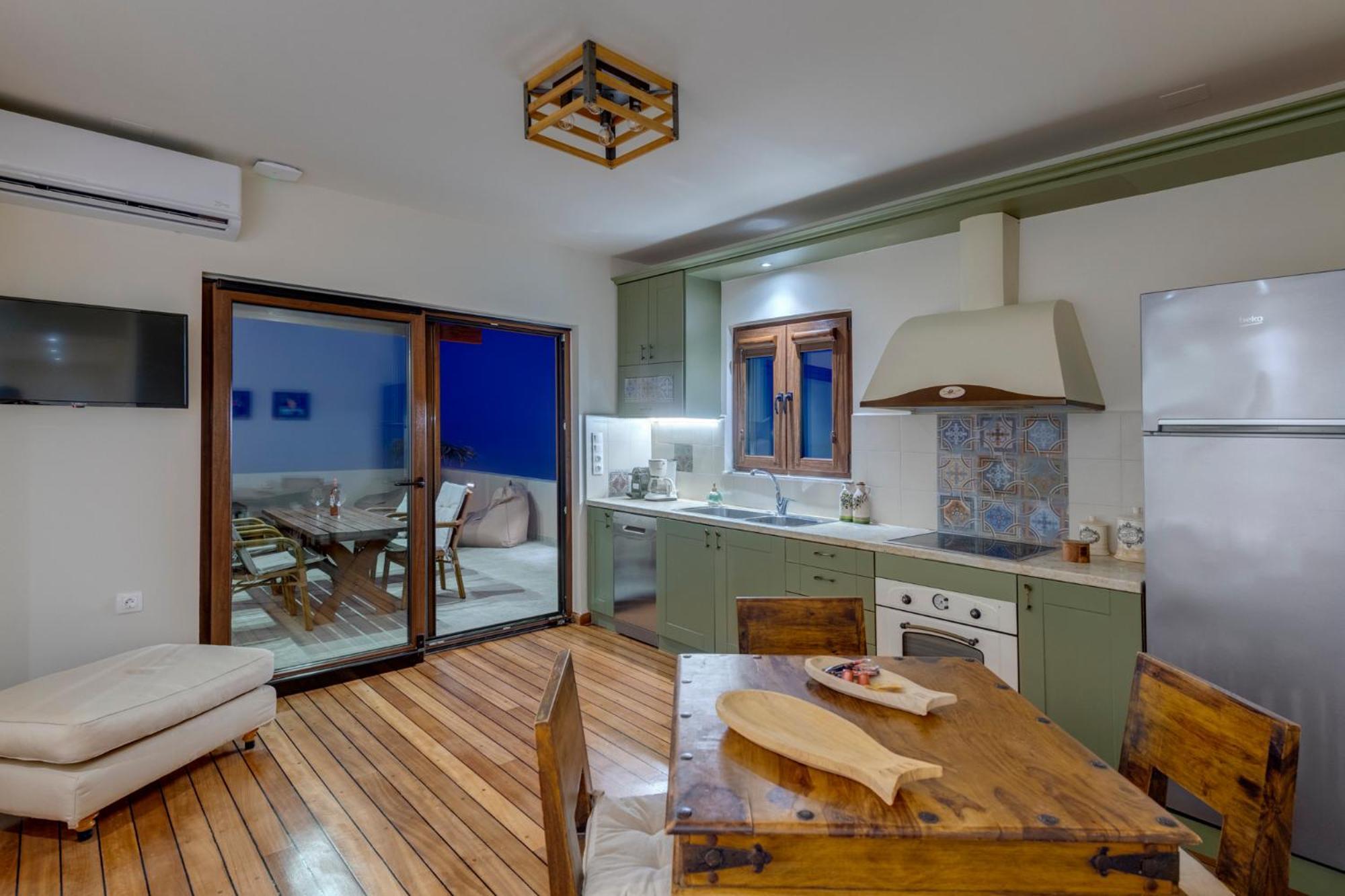 Lalari Beach Suites Vári Dış mekan fotoğraf